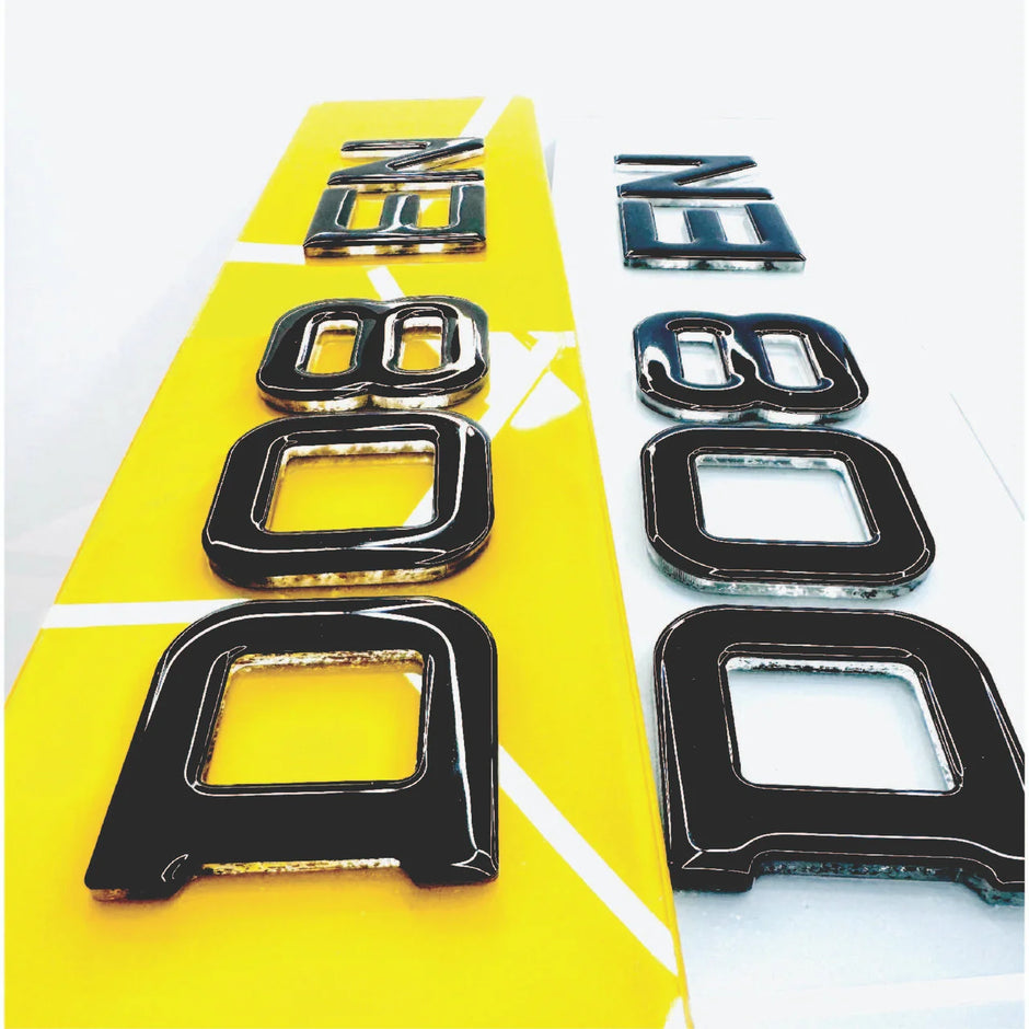 4D CRYSTAL ACRYLIC WITH BLACK GEL TOPS METRO NUMBER PLATES