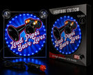 Lightbox Deluxe Loud Pipes Save Lives Blue USB LED – 12-24V 17x17cm