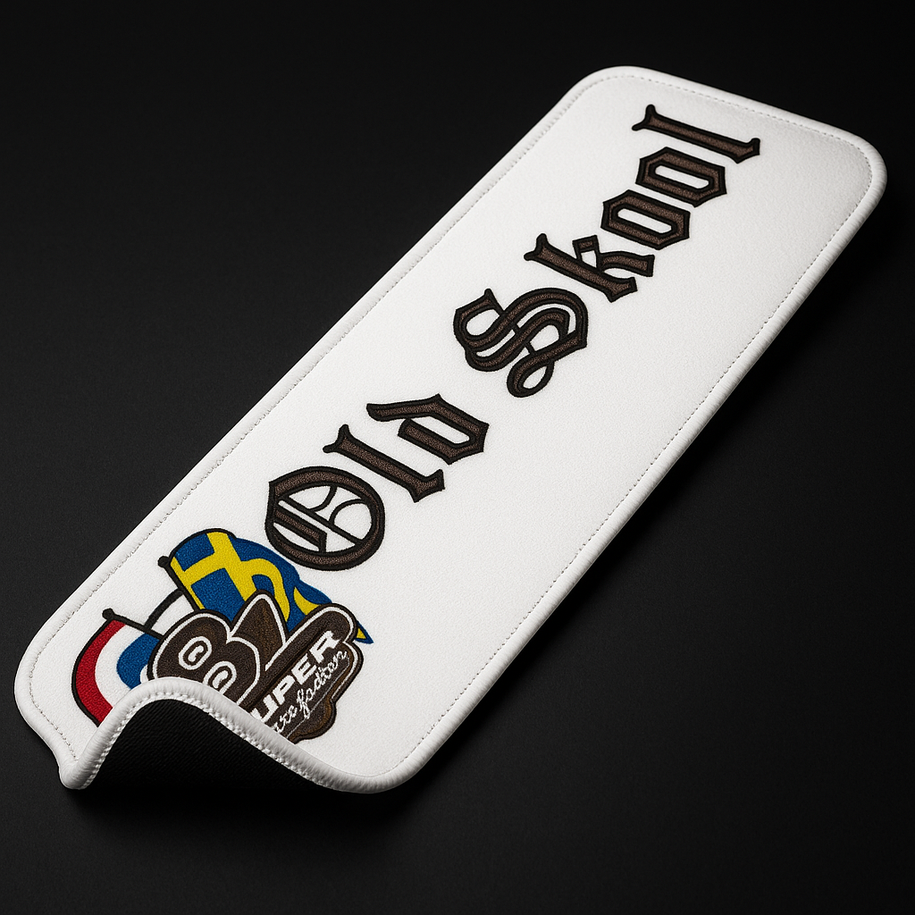 Oldskool Club Swedish Perfection Dash Mat – Danish Plush White 60x20cm