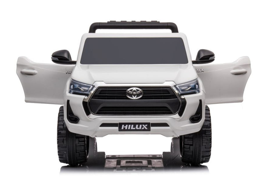 Toyota Hilux 12 V Licensed Electric Ride-On Jeep – White Adventure Edition (by Onyx Kids)